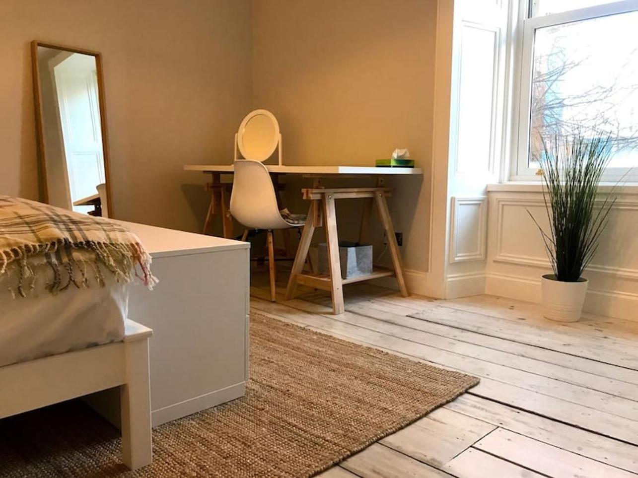 Relax In Style In Edinburghs Buzzing West End Apartment ภายนอก รูปภาพ